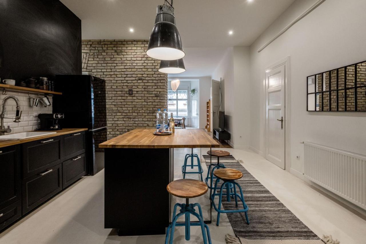 Sunshine Sprint Luxury Apartment Budapeste Exterior foto